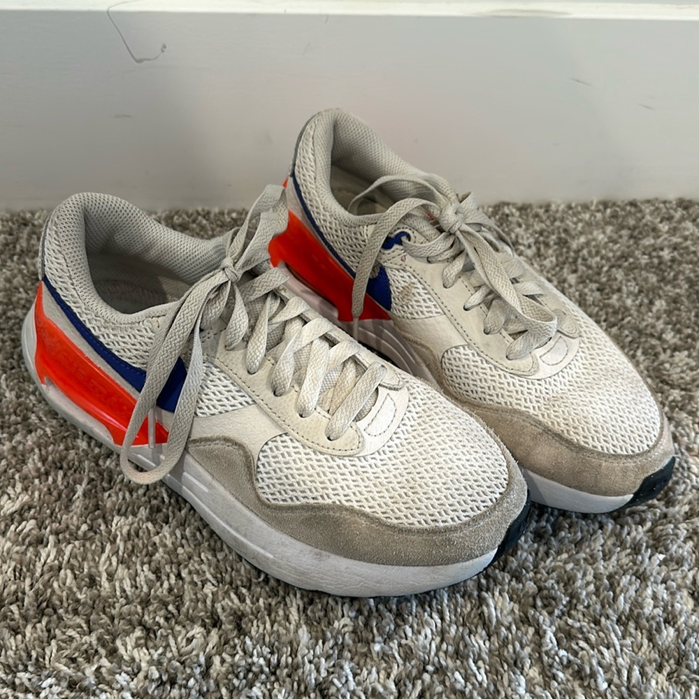Nike air max size 6.5 white